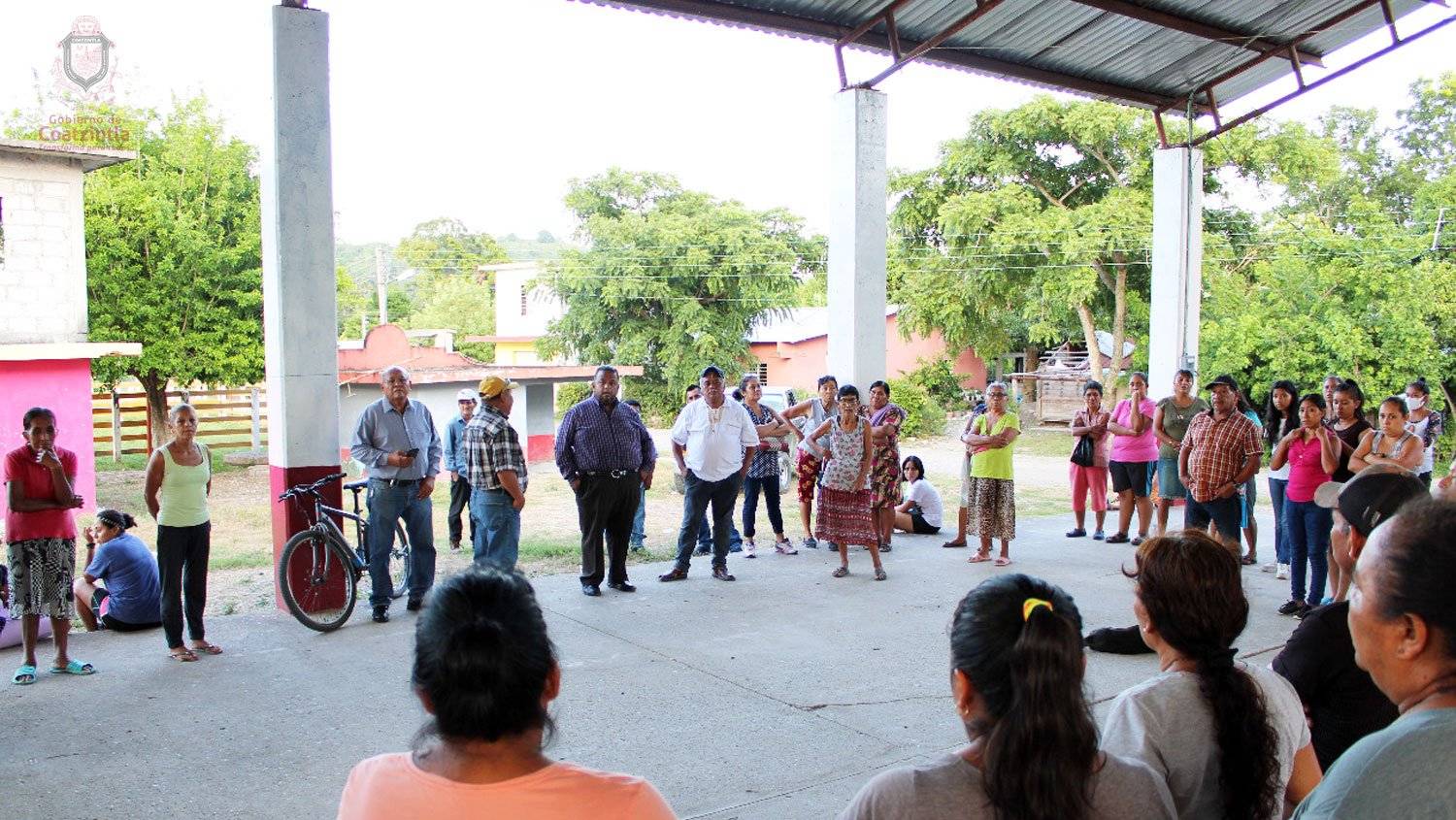 Coatzintla: Reunión con ciudadanos de Santa María