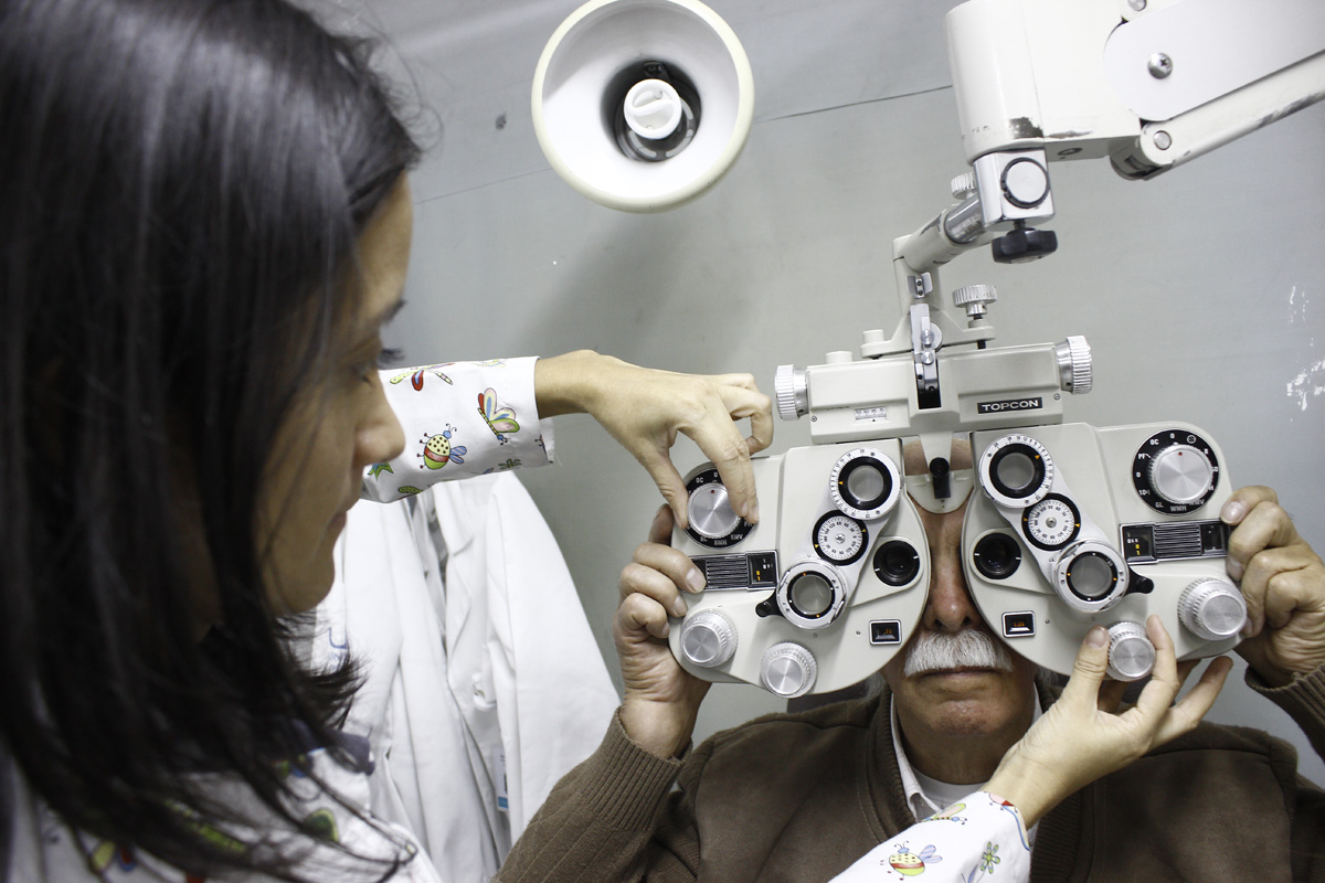 Brigada de salud visual «Viendo por Cazones de Herrera»