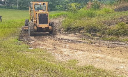 Ozuluama: Avance de la rehabilitación de calles en los Zavales