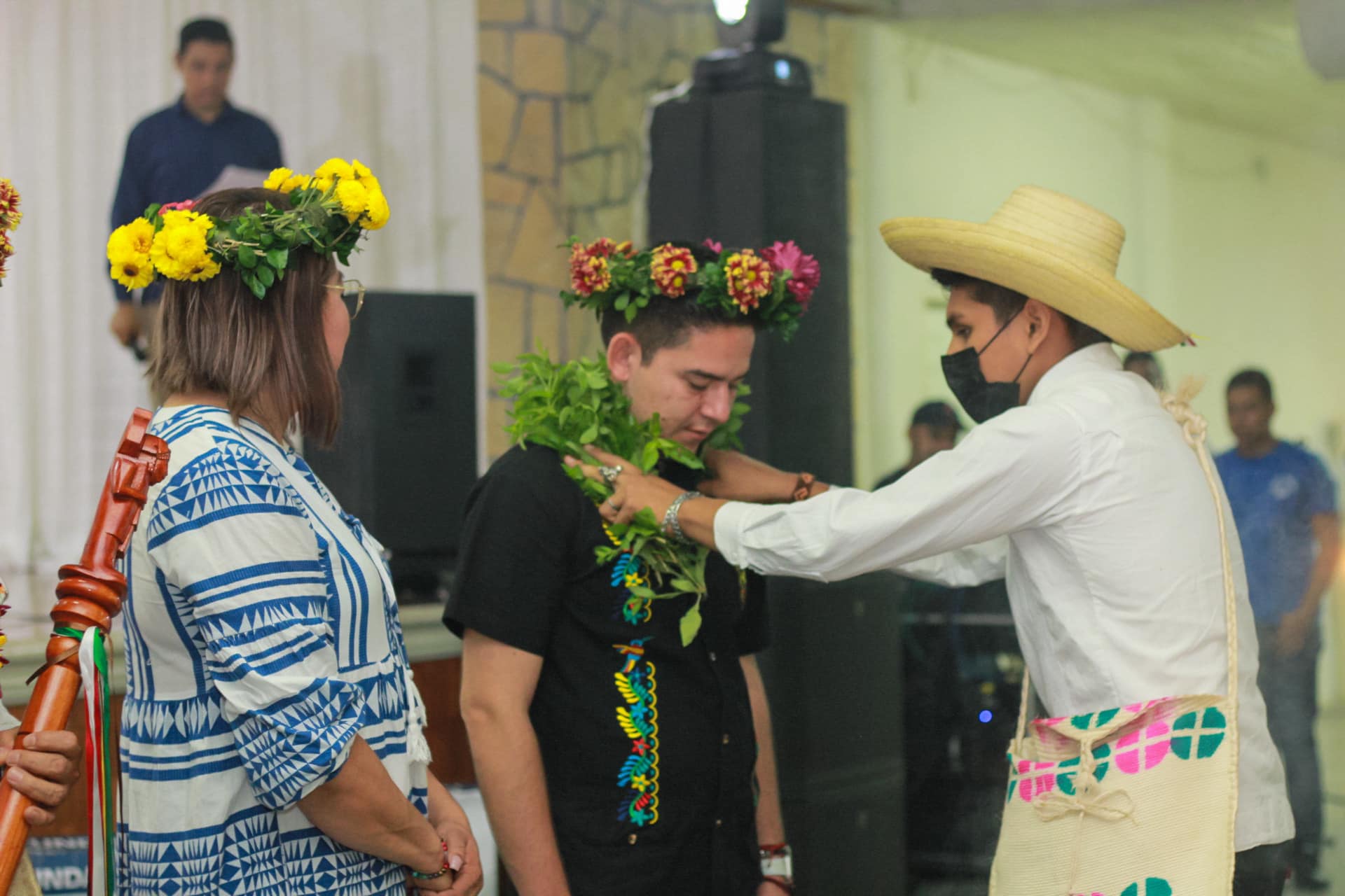 Pueblos indígenas de Chontla, participan en la conmemoración del Día de la Mujer Indígena en Naranjos-Amatlán