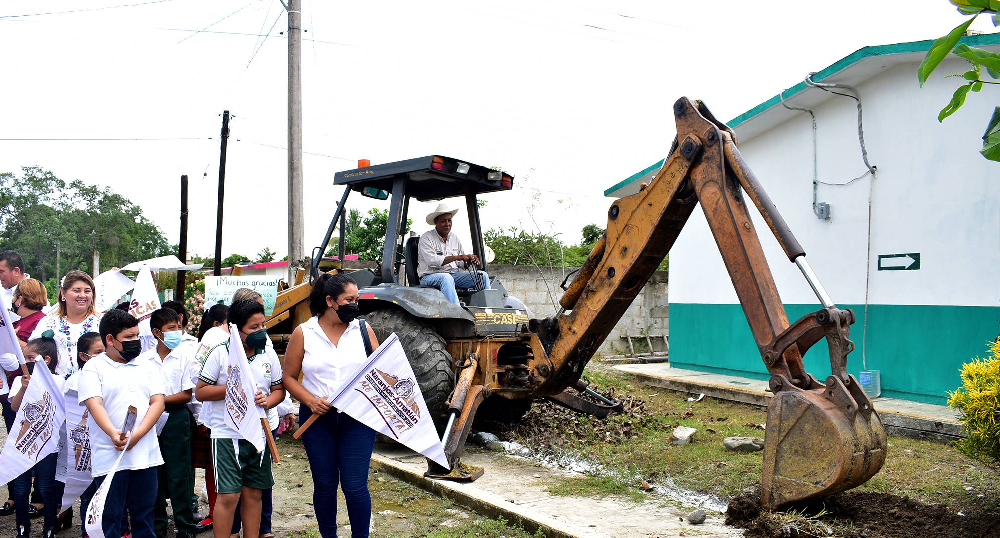 Naranjos: Banderazo de inicio de construcción de barda en escuela primaria