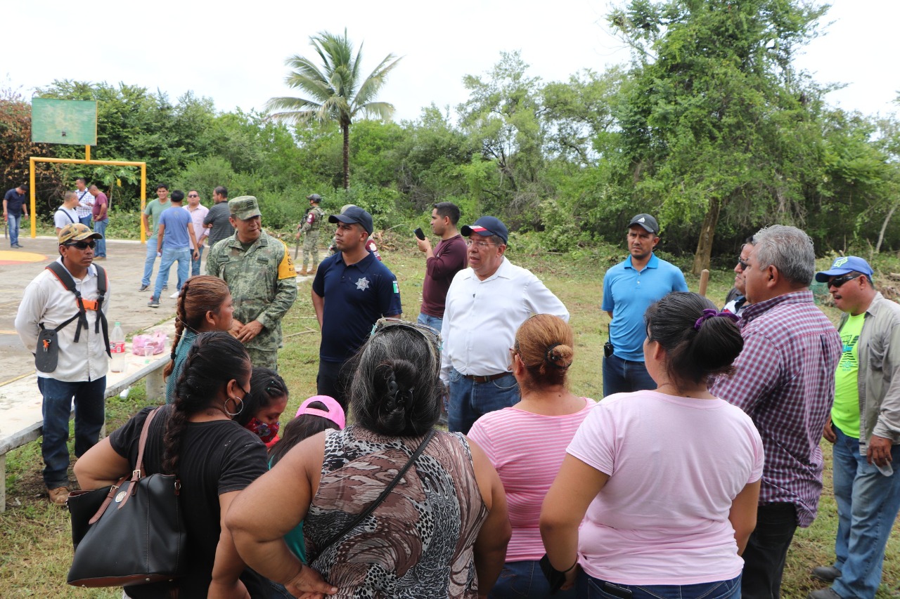 Tuxpan: “Tequio por Mi Escuela” llegó a 3 planteles educativos y al cuartel de Guardia Nacional