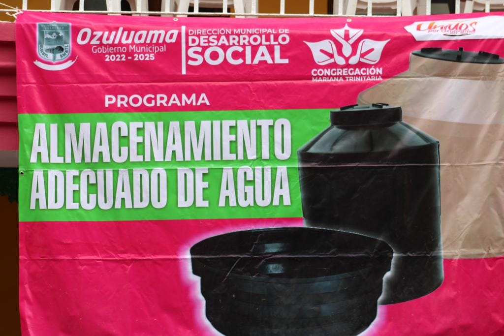 Ozuluama: Entrega del Programa de Almacenamiento de Agua