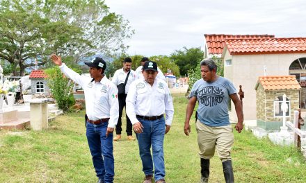 Naranjos: Alcalde visita el cementerio municipal