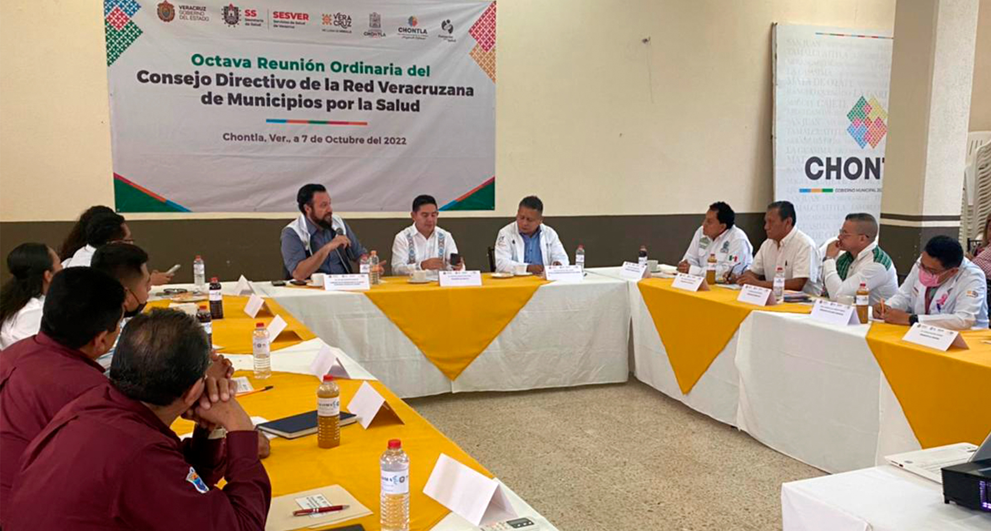 Naranjos: Alcalde asiste a reunión de municipios por la salud