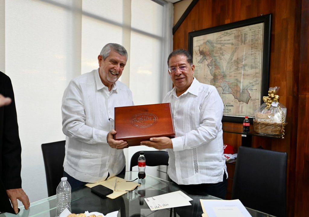 “Entre Cuba y Tuxpan hay más que amistad… hay hermandad”: José Manuel Pozos