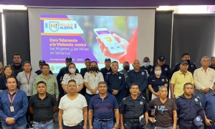 Álamo: Imparten pláticas a elementos de la policía municipal sobre prevención de la violencia por razón de género