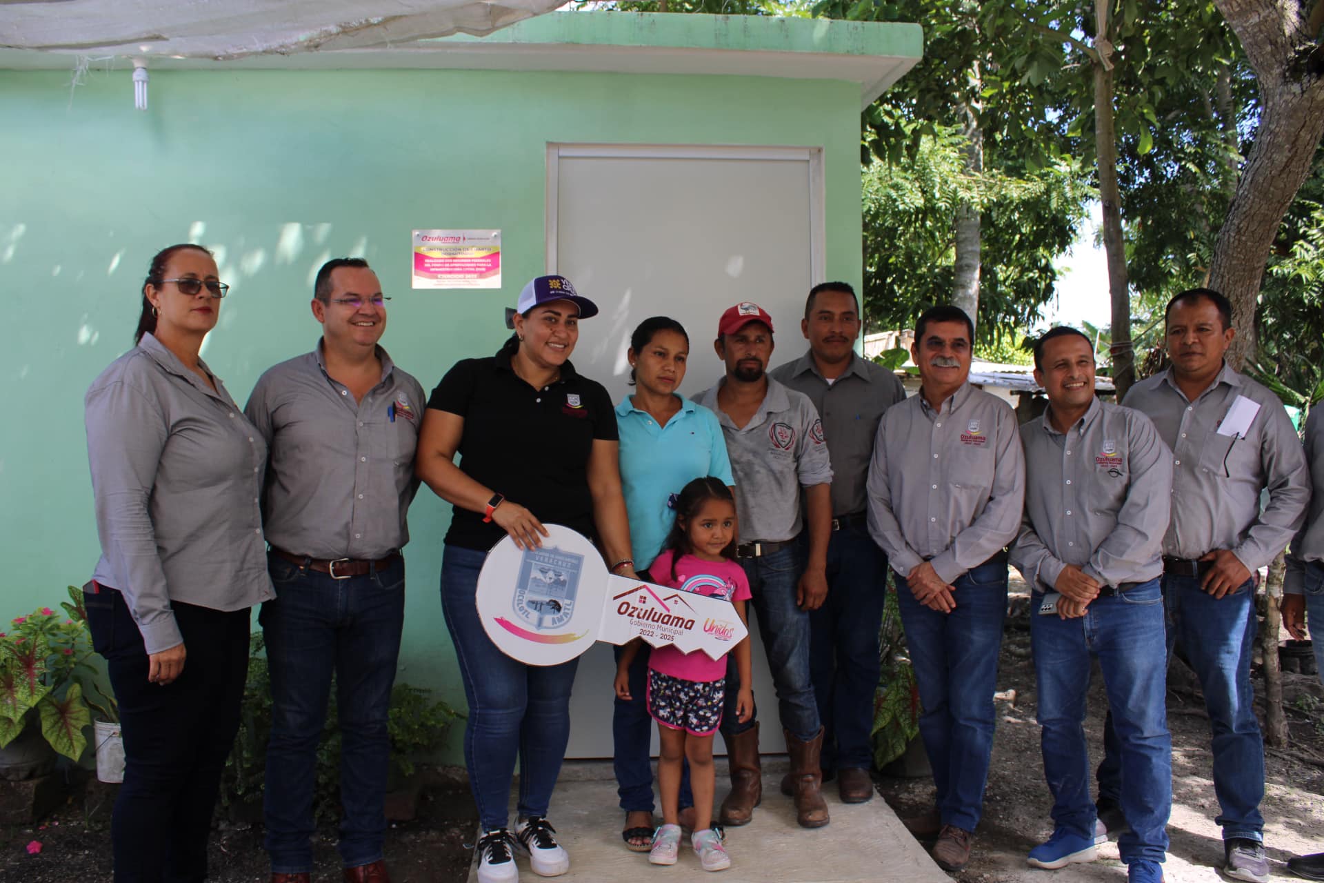 Ozuluama: En Alto de Moralito se entrega cuartos dormitorios