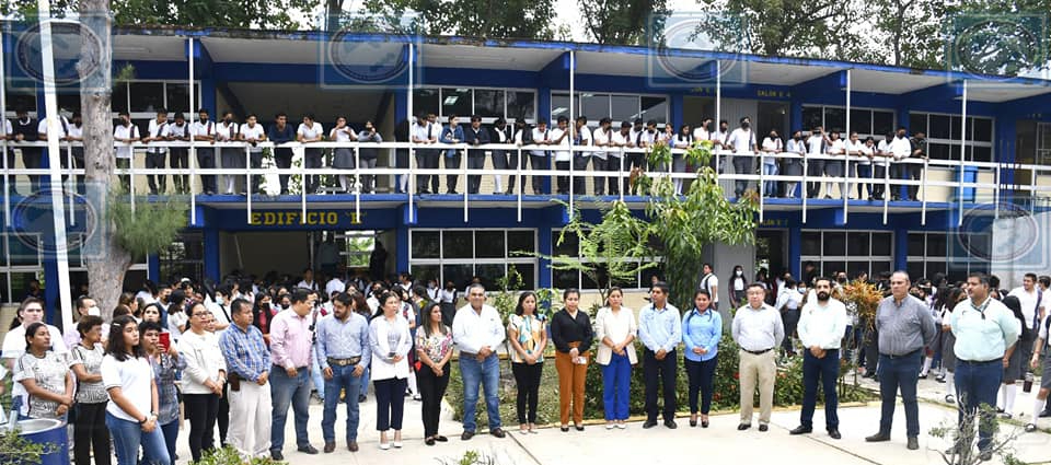 Tantoyuca: Garantizado el apoyo a la educación ofrece el alcalde JGA al inaugurar obras en el CBTis 71