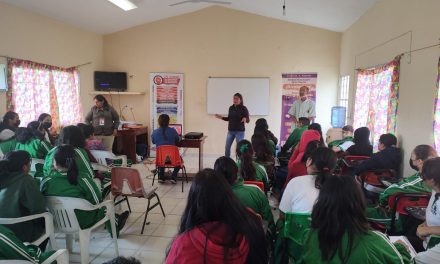 Tecolutla: Plática «Violencia Digital»
