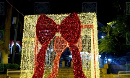 Tantoyuca: Visten la ciudad con gran brillo, colorido e iluminación ante celebraciones decembrinas