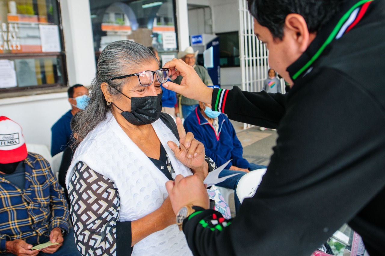 Tuxpan: Viernes 2 de diciembre segunda entrega de lentes en la Jornada de Salud Visual