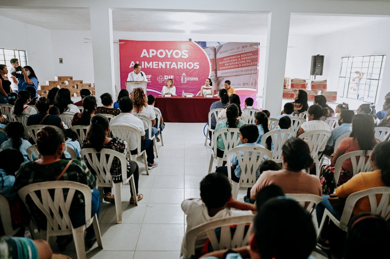 Tuxpan: Continúa la distribución de desayunos escolares fríos y calientes, en más comunidades del municipio