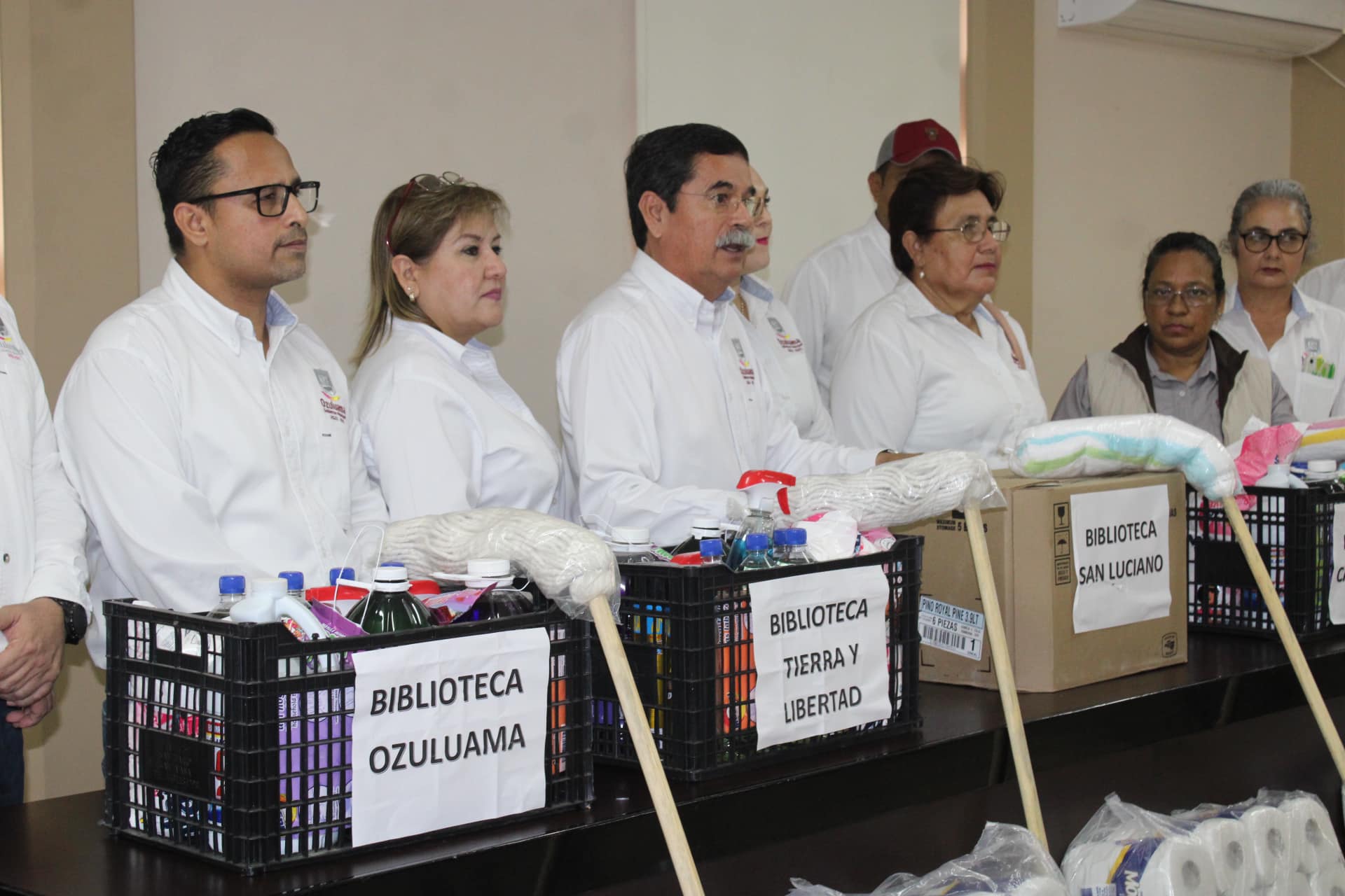 Ozuluama: Compromiso cumplido para las bibliotecas