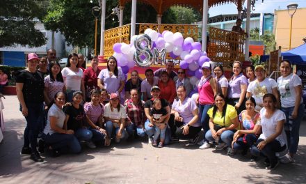 Ozuluama: Mercadito de mujeres emprendedoras en el municipio