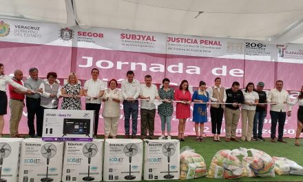 Martínez de la Torre: Asiste Rodrigo Calderón a «Jornada de atención ciudadana», en Tlapacoyan