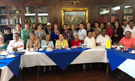 Ozuluama: Reunión con el circulo de lectura en Tampico