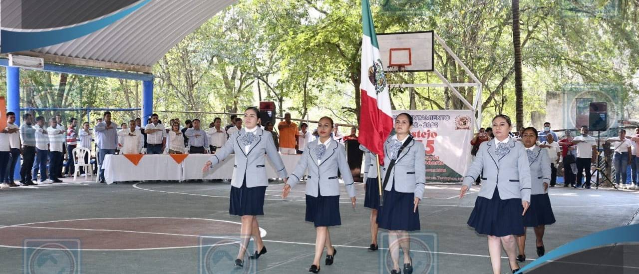 Tantoyuca: Acude alcalde JGA a eventos culturales y deportivos de Telesecundarias