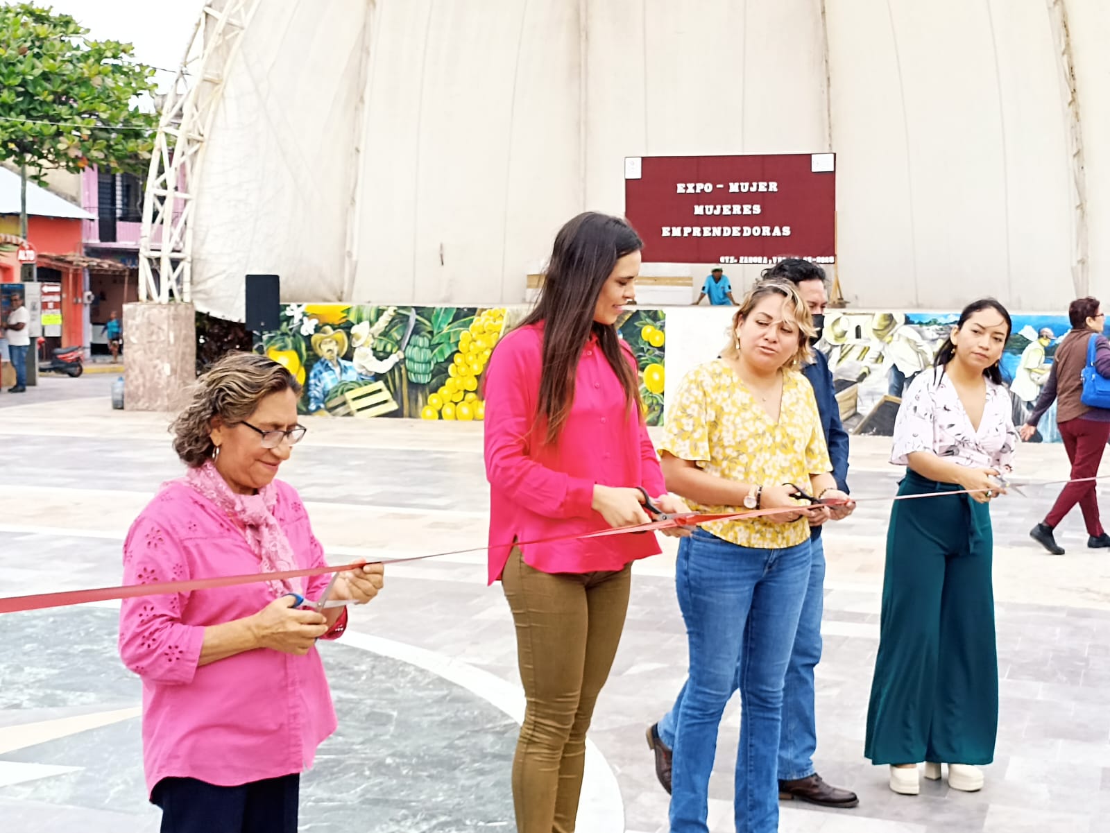 Gutiérrez Zamora: Expo Mujer 2023 día 1
