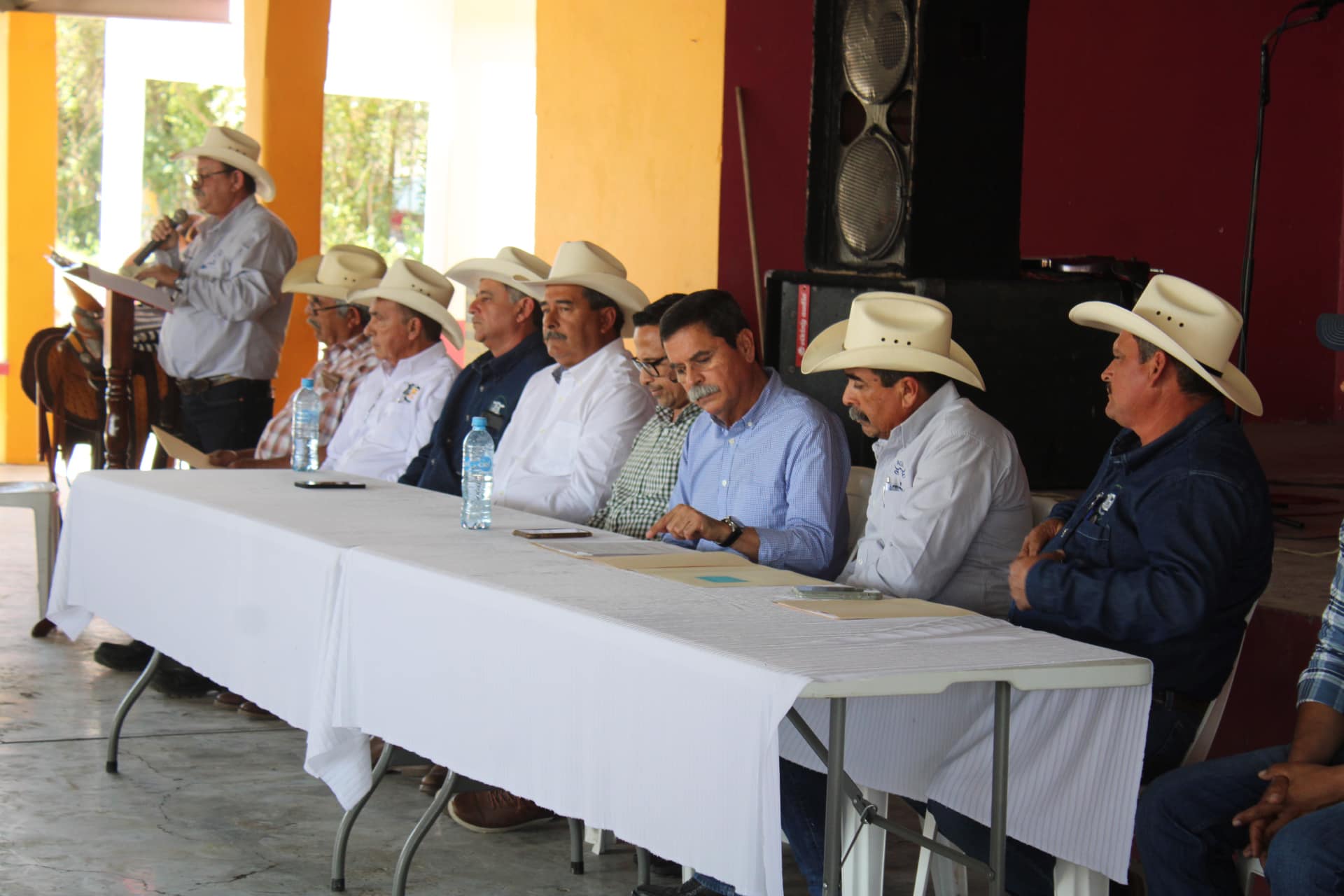 Ozuluama: Asamblea de la ganadera de mirador