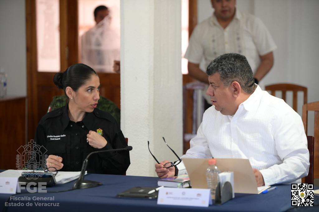 FGE informa sentencias de 60 años de prisión por homicidio doloso calificado, 50 años por secuestro, 25 años por homicidio doloso calificado