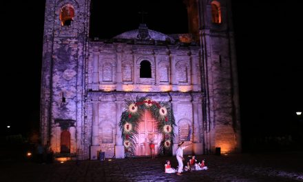 Zozocolco: Inauguración de la Iluminación Arquitectónica de la Parroquia de San Miguel Arcángel