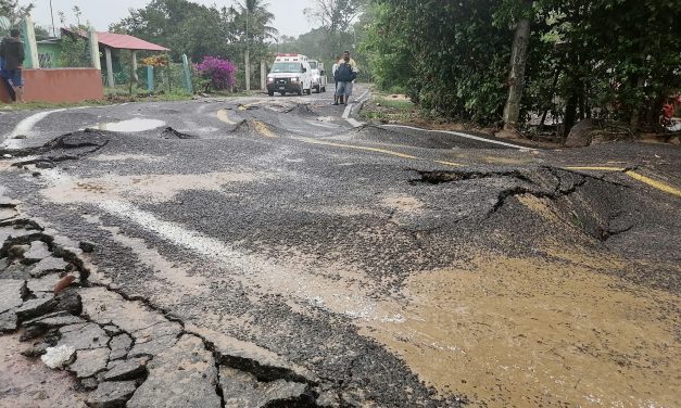 Martínez de la Torre: Rodrigo Calderón supervisa y ordena apoyos para familias afectadas por lluvias