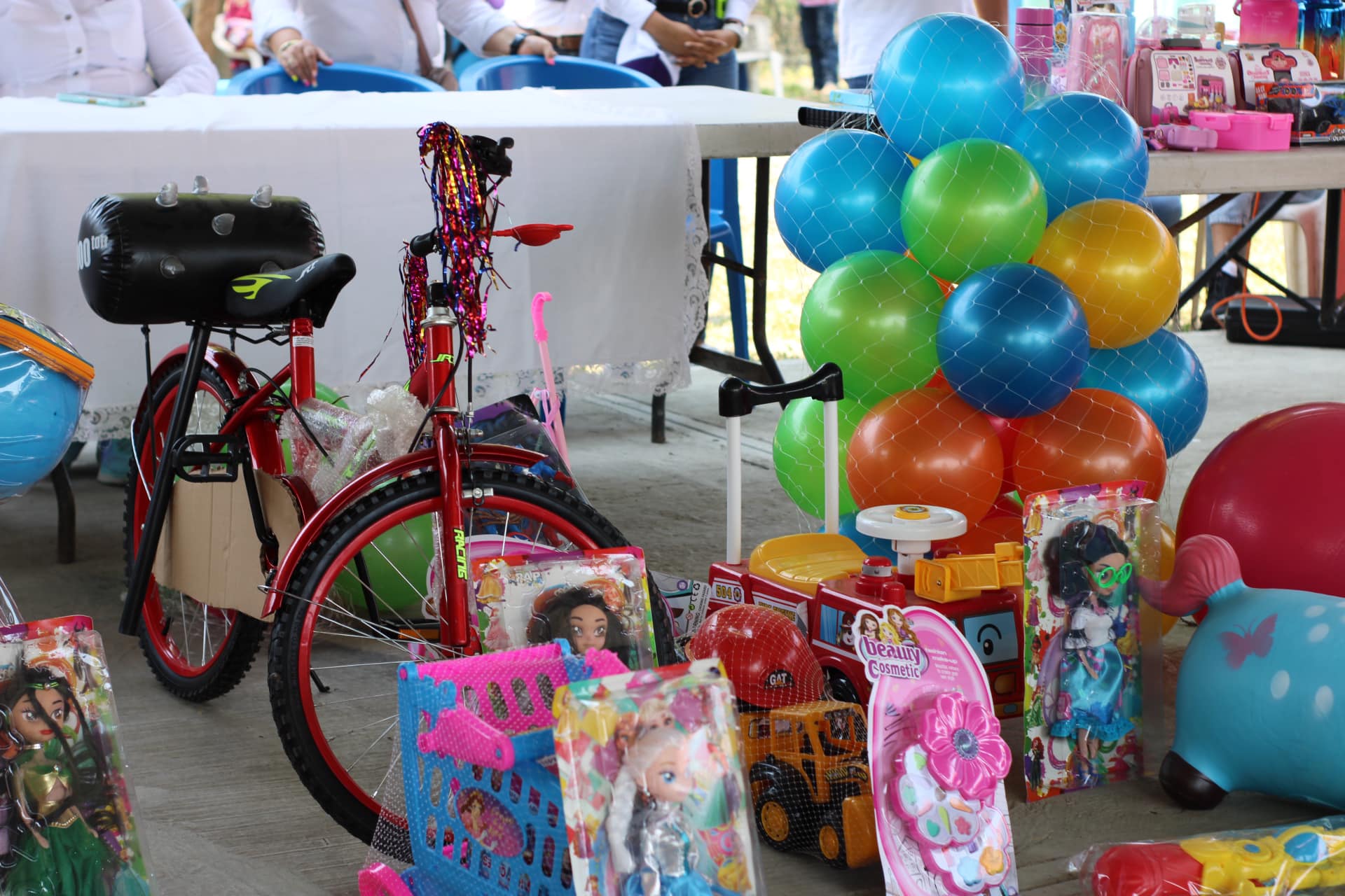 Ozuluama: Gran evento del día del niño y la niña en diferentes comunidades