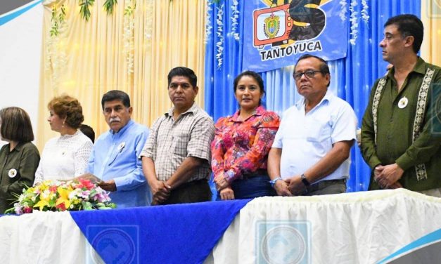 Tantoyuca: Autoridades reconocen a participantes de concurso de Cuenta Cuentos