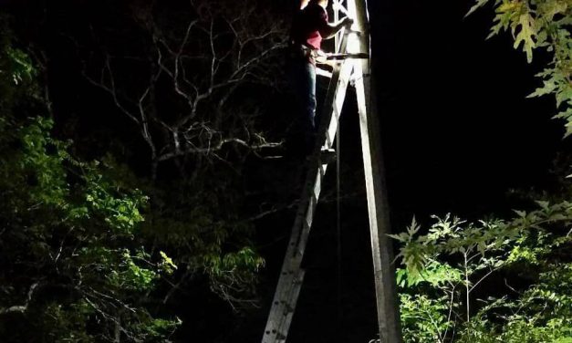 Platón Sánchez: Atención a reporte de 3 lámparas con fallas