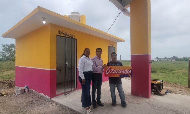 Ozuluama: Inauguración del módulo de baños en la galera pública de Cucharas