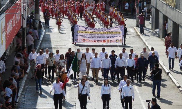 TUXPAN: LA FUERZA LABORAL TUXPEÑA PARTICIPÓ EN EL DESFILE DEL “DÍA DEL TRABAJO”
