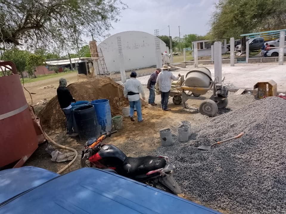 Ozuluama: Obra de la construcción de la galera pública de Chaca Gorda