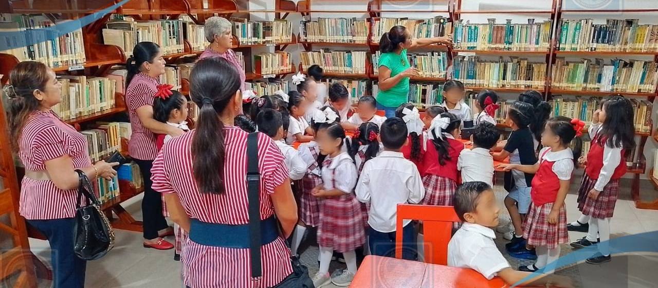 Tantoyuca: Pequeños disfrutan las visitas guiadas a la biblioteca municipal