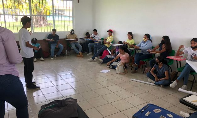 Ozuluama: Excelente Jornada de Talleres en la Telesecundaria de Moralito