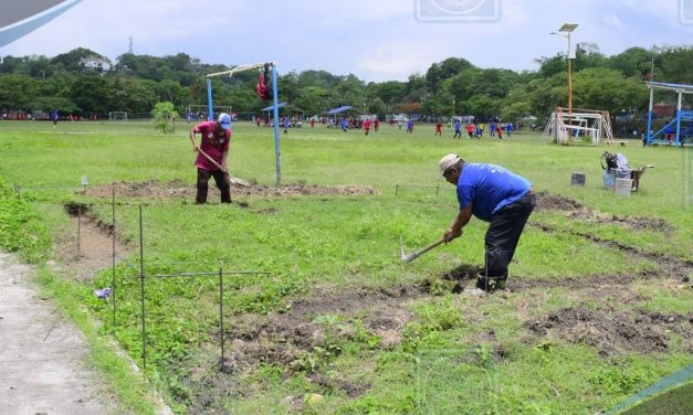 Tantoyuca: Mejoran servicios en campo deportivo con obras de beneficio social