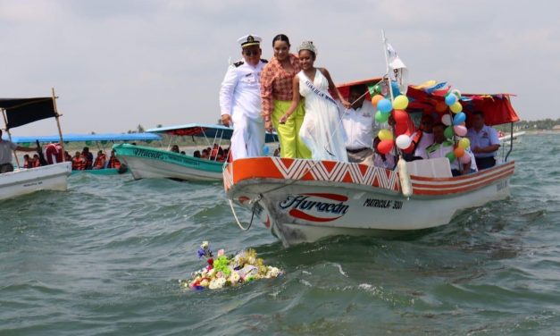 Tecolutla: Acto cívico conmemorativo al 106 aniversario del Día de la Marina