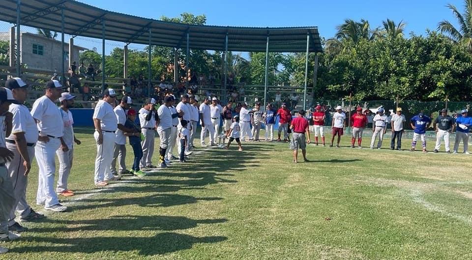 Piratas de Tecolutla campeones