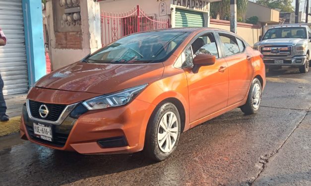 Álamo: Ebria conductora lesionada tras choque