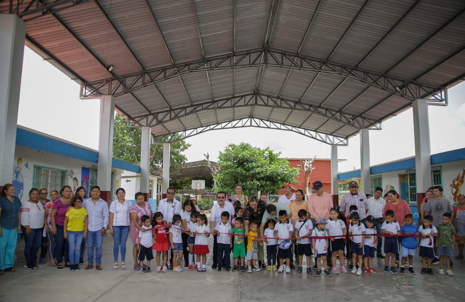 Rodrigo Calderón inaugura obras para la educación y el desarrollo de Martínez de la Torre