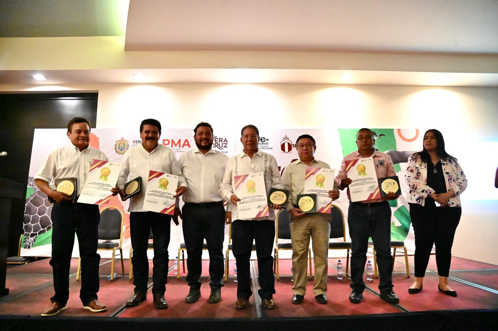 Tuxpan recibe Galardón de Oro por la protección al medio ambiente