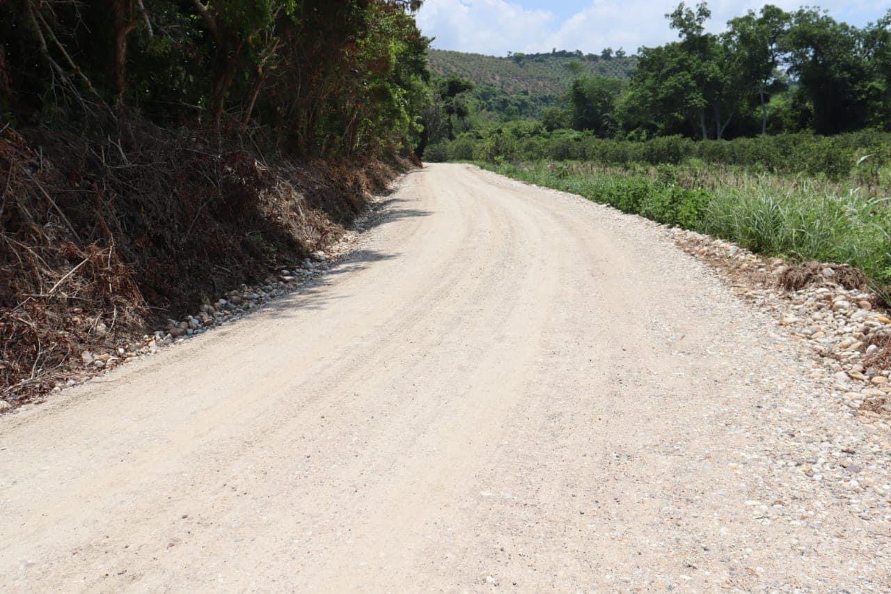 Tecolutla: inauguración de la rehabilitación de 4 kilómetros del camino rural Plan de Carrizo-La Gloria