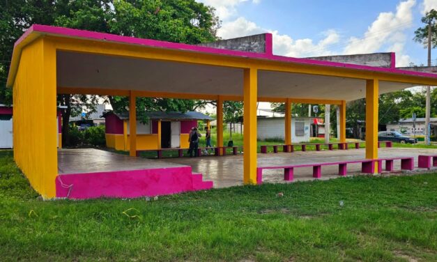 Ozuluama: Rehabilitación y embellecimiento de la galera de usos múltiples en la comunidad de Horconcitos