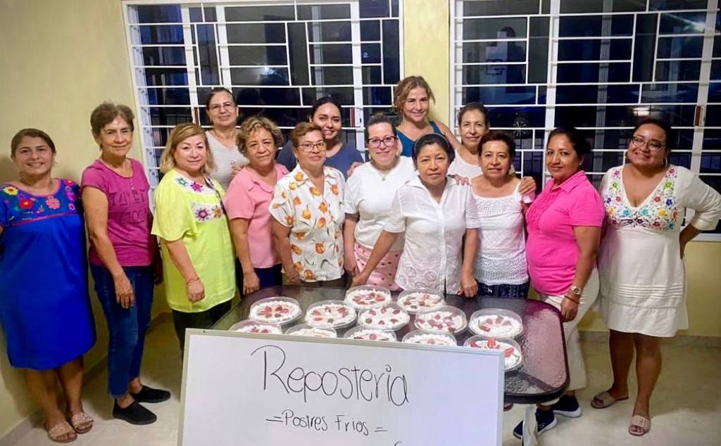 Inicio exitoso del curso de repostería para adultos mayores en Papantla