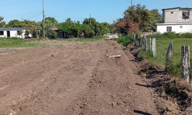 Avanza la Construcción del Campo Deportivo en la Colonia Pescadores de Cucharas, Ozuluama de Mascareñas