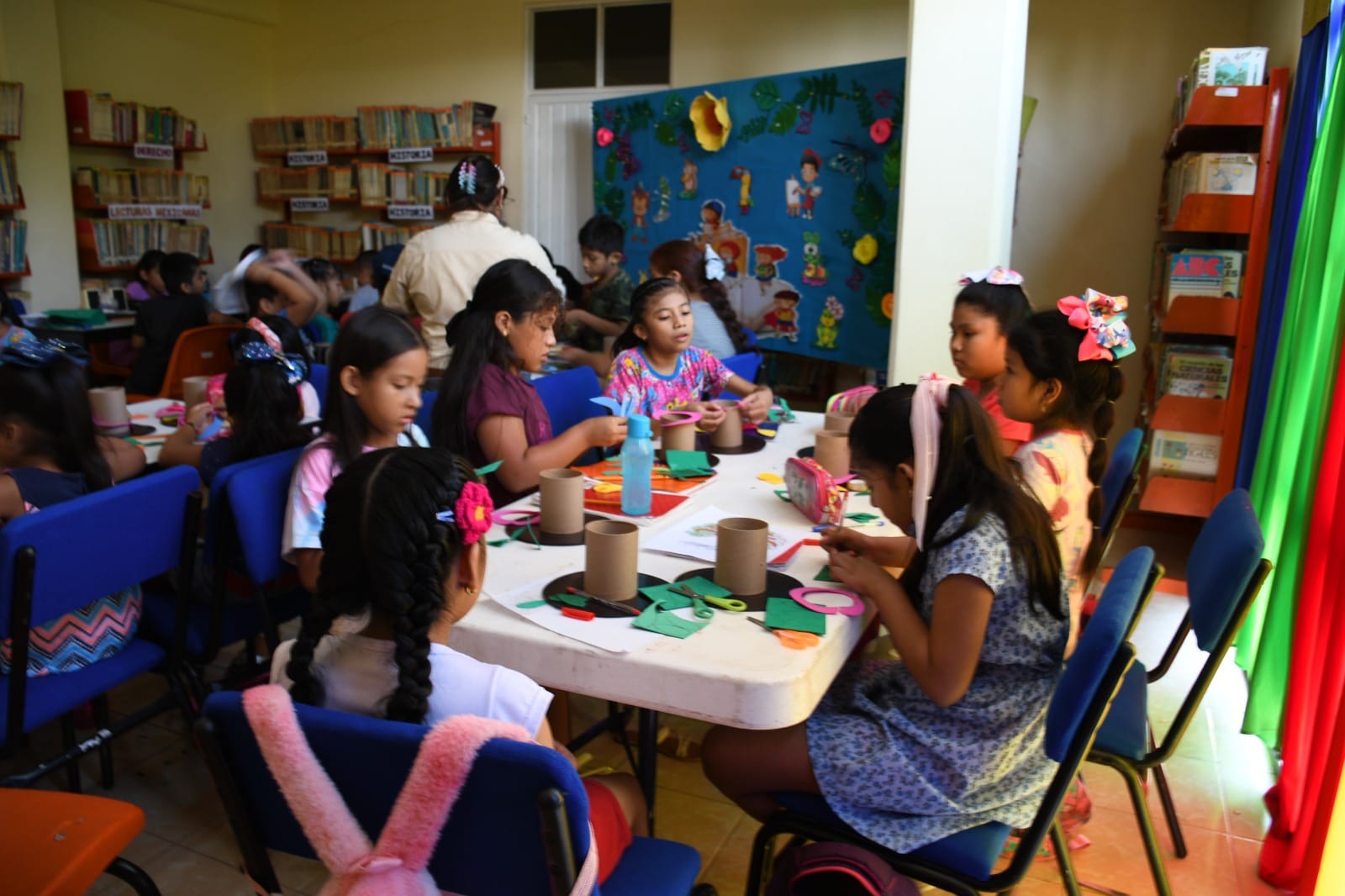 Citlaltépetl: Pequeños Lectores Exploran Valores de la «Manada de la Selva» en Colaboración con Bibliotecaria y DIF Municipal