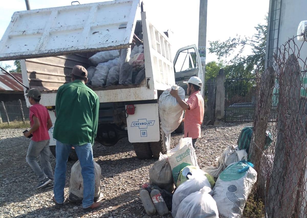 Tempoal: Campaña permanente de descacharrización en la zona rural para promover la salud pública
