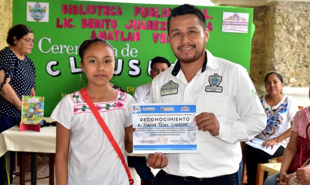 Naranjos: Clausura de los Talleres de Verano en la Biblioteca Lic. Benito Juárez de Amatlan