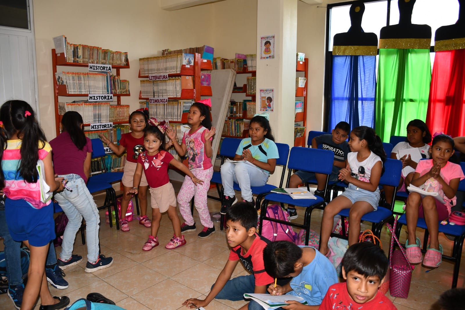 Citlaltépetl: Biblioteca y DIF Impulsan Valores y Autoconfianza entre los Niños a través de la Música y la Literatura