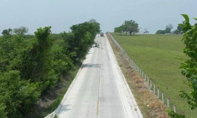 Coatzintla avanza en su desarrollo con la pavimentación en concreto hidráulico del camino La Ortiga – Guadalupe Victoria
